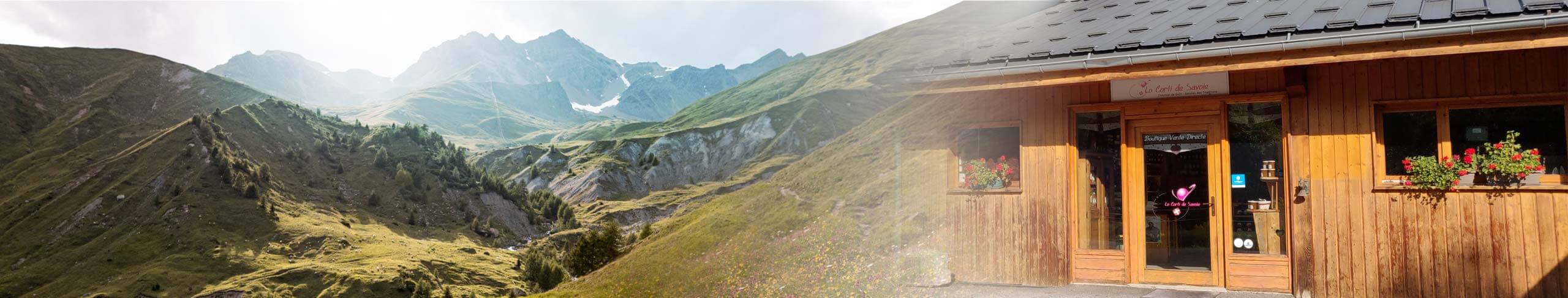 Image de fond : Le Magasin Lo Corti de Savoie et des montagnes en été